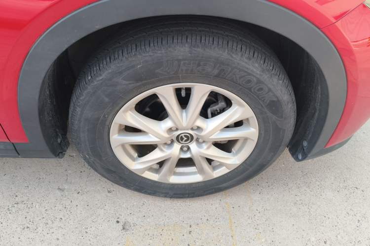 Used Mazda CX-4 2018 2.0L Automatic Two-Wheel Drive Blue Sky Exploration Version China V Standard Right Front Wheel Hub