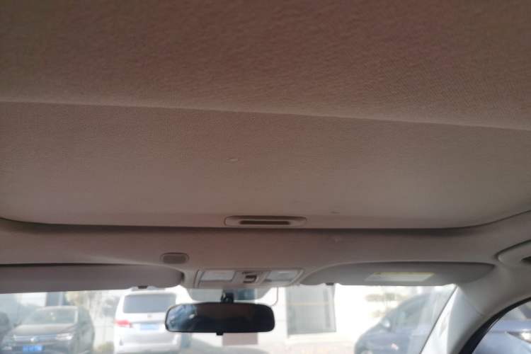 Used Kia KX Cross 2018 1.6L Automatic Dynamic Sunroof Version