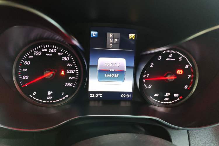 Used Mercedes-Benz GLC 2019 GLC 300 L 4MATIC Dynamic Model