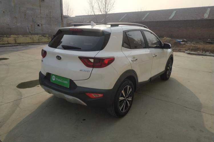 Used Kia kx1 Stonic 2021 1.4L Automatic Fun Edition