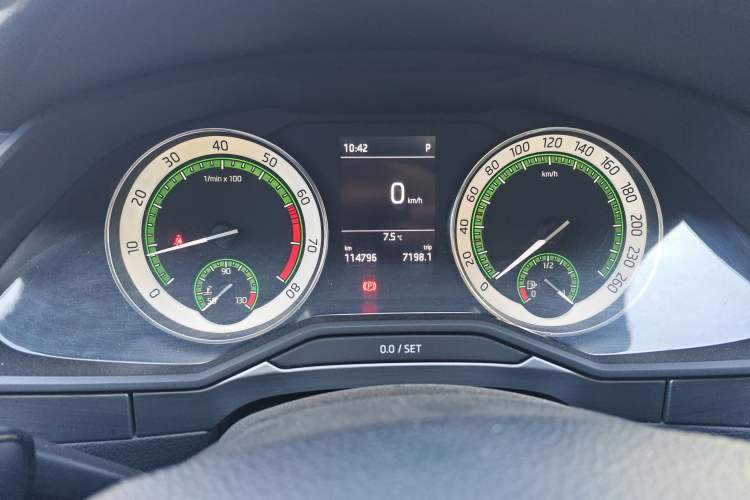 Used Skoda Superb 2018 TSI280 DSG Comfort Edition China V Standard Instrument Cluster