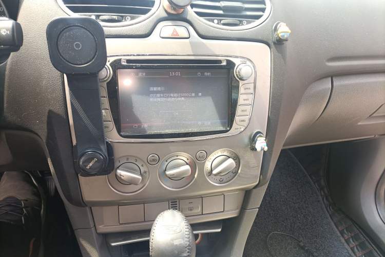 Used Ford Focus 2013 Hatchback Classic 1.8L Automatic Base Model
