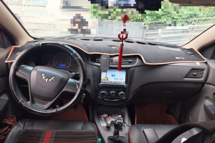 Used Wuling Hongguang 2014 1.5L S Standard Version