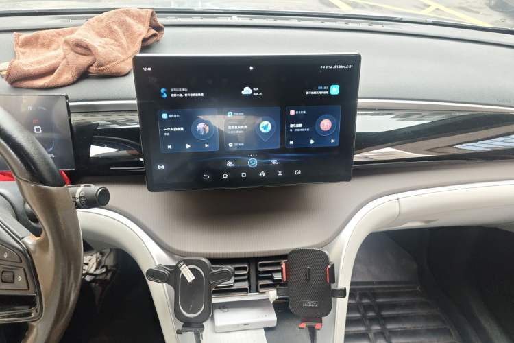 Used BYD Song Pro New Energy 2023 Champion Edition DM-i 110KM Beyond Model Audio And AC Panel