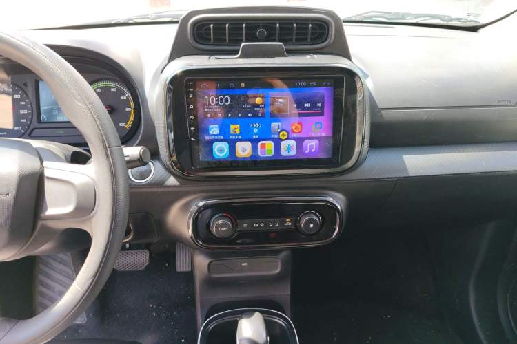 Used Roewe Clever 2022 311km QiQi BoBo Edition
