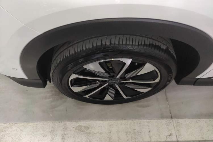 Used BYD Song PLUS New Energy 2025 EV Intelligent Driving Version 520km Premium Model
