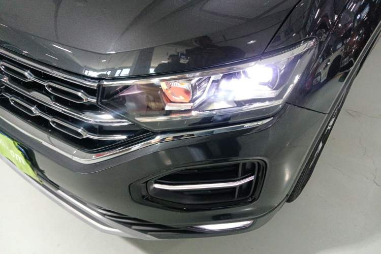 Used Volkswagen Tayron 2020 330TSI Two-Wheel Drive Luxury Smart Connectivity Version
