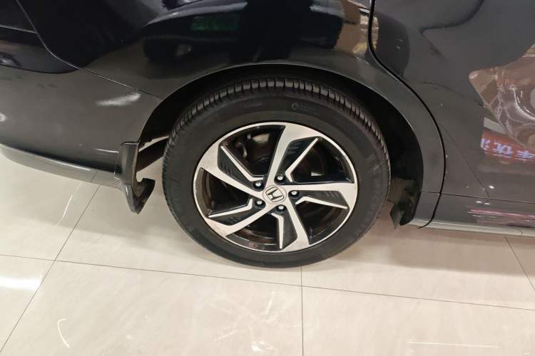 Used Honda Odyssey 2015 Updated Version 2.4L Smart Edition
