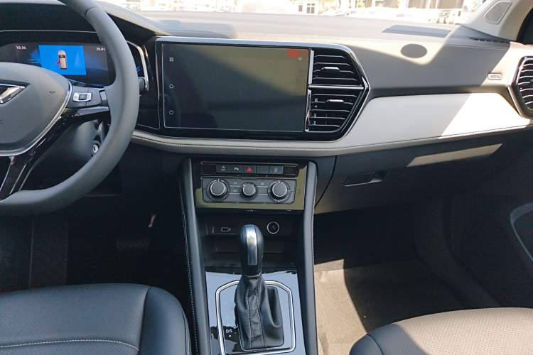 Used Jetta VS7 2024 280TSI Automatic Pioneer Edition