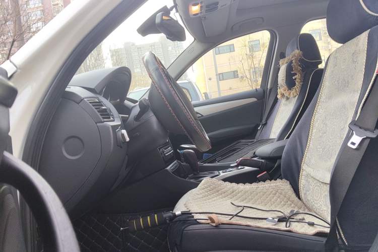 Used BMW X1 2012 sDrive18i Luxury Edition