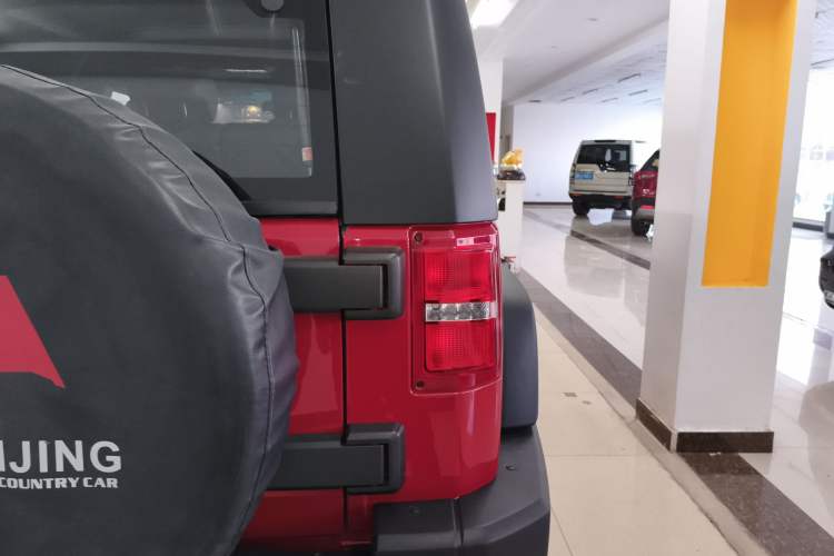 Used BAIC Off-Road BJ40 2016 40L 2.3T Automatic All-Wheel Drive Premium Edition