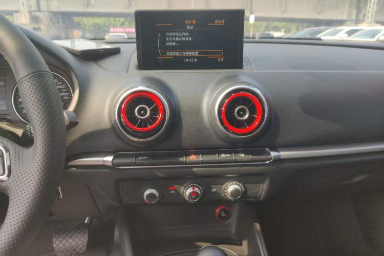 Used Audi A3 2016 Limousine 35 TFSI Ambition Edition
