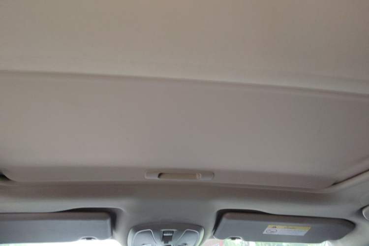 Used Peugeot 408 2016 1.6T Automatic Luxury Edition Headliner