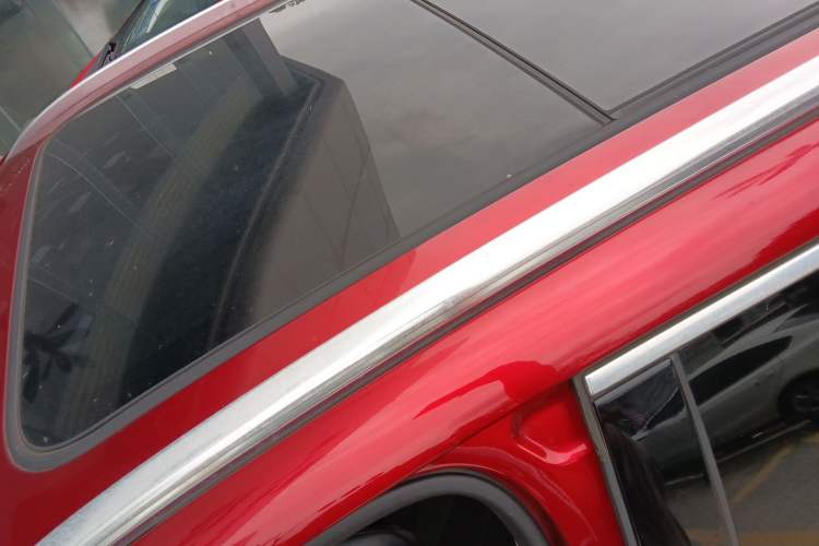 Used BYD Tang New Energy 2018 DM 2.0T All-Wheel Drive Smart Connectivity Luxury Model 7 Seats China V Emission Standard Roof