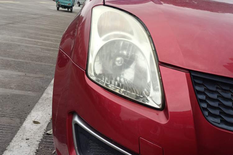 Used Suzuki Swift 2013 1.3L Manual Value Edition