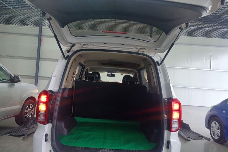 Used Wuling Hongguang 2021 1.5L S Standard Version LAR
