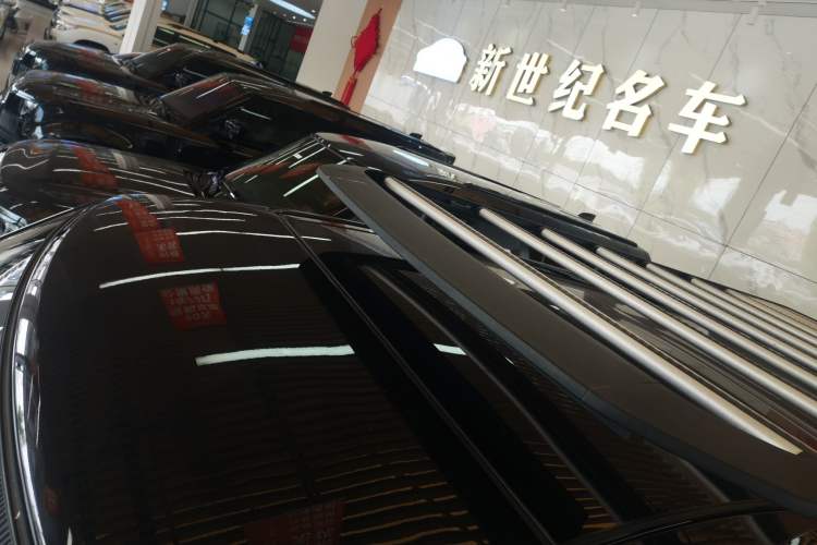 Used Land Rover Defender 2021 110 P400 SE