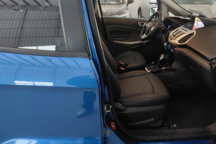 Used Ford EcoSport 2013 1.5L Automatic Fashion Model
