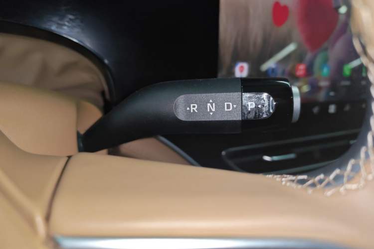 Used Rising R7 2023 Rear-Drive Screen King Pro Edition