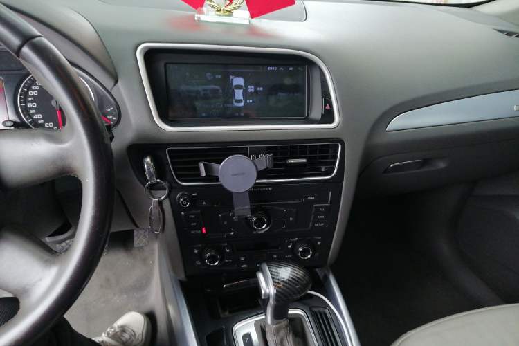 Used Audi Q5 2011 2.0TFSI Technology Model