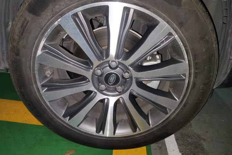 Used Land Rover Range Rover Evoque 2018 240 PS SE Smart Brilliance Edition
