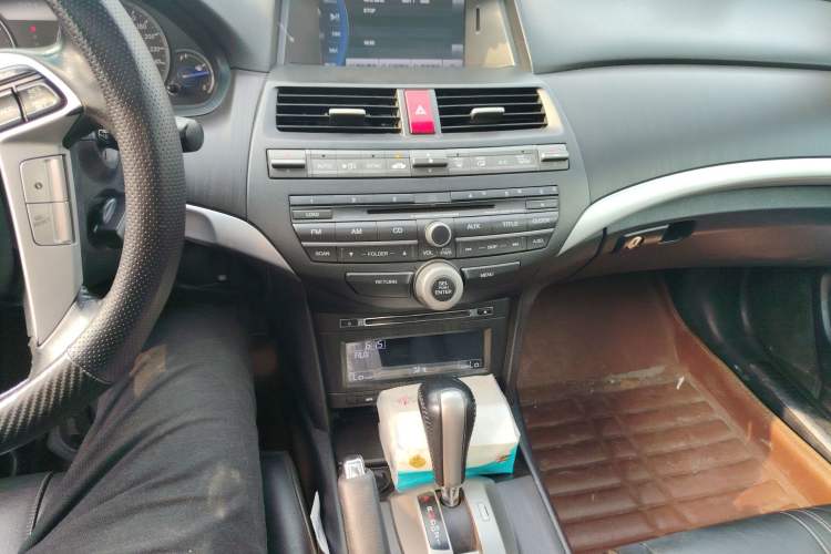 Used Honda Crosstour 2012 2.4L Prestige Edition