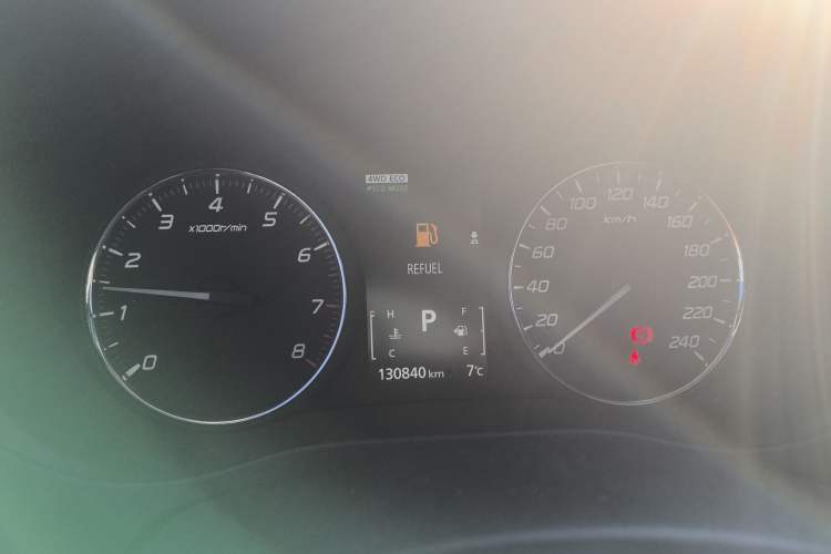 Used Mitsubishi Outlander (Import) 2014 2.4L 4x4 Deluxe Value Edition 5 Seats