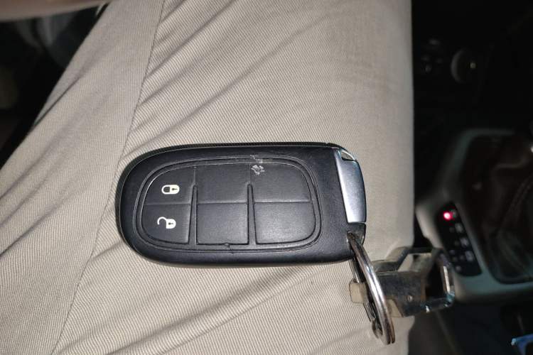 Used Jeep Cherokee 2016 2.0L Superior Edition