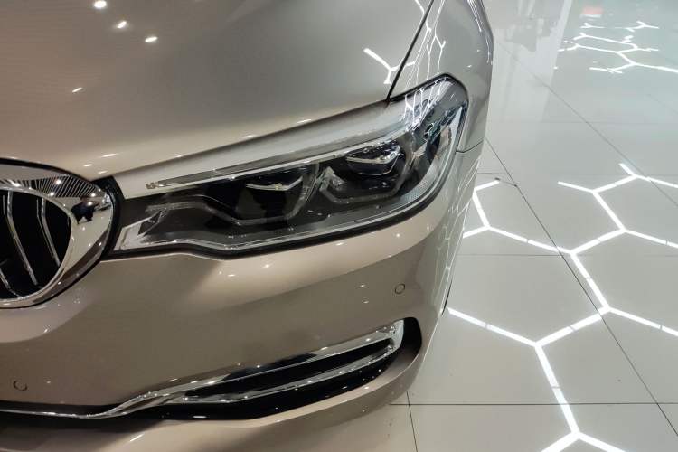 Used BMW 5 Series 2019 530Li Luxury Edition Premium Package