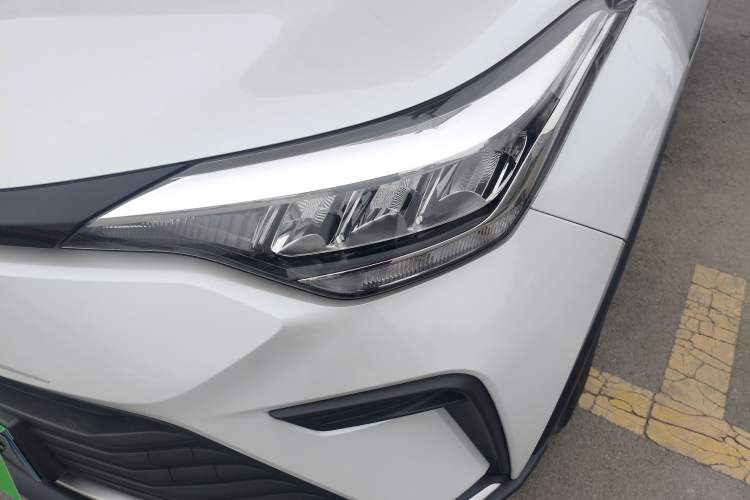 Used Toyota IZOA 2023 2.0L Yixing Version
