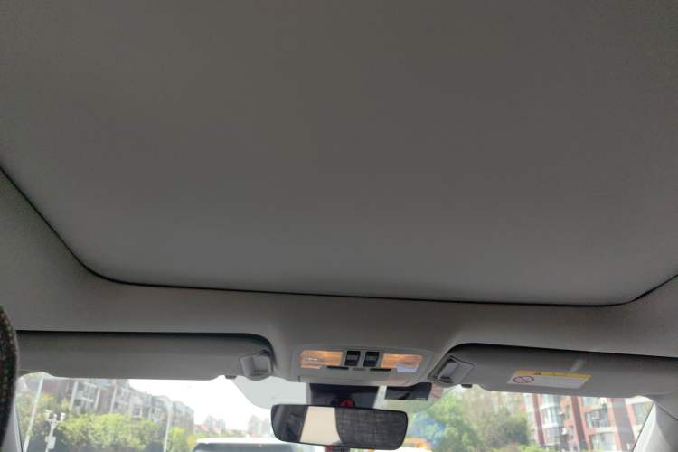 Used Toyota Highlander 2018 2.0T Four-Wheel Drive Luxury Edition 7 Seats China V Emission Standard
