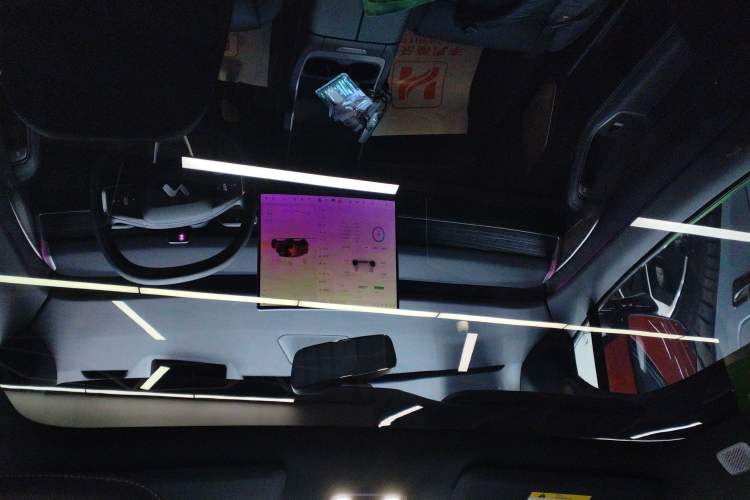 Used ONVO L60 2024 60 kWh Rear-Drive Version
