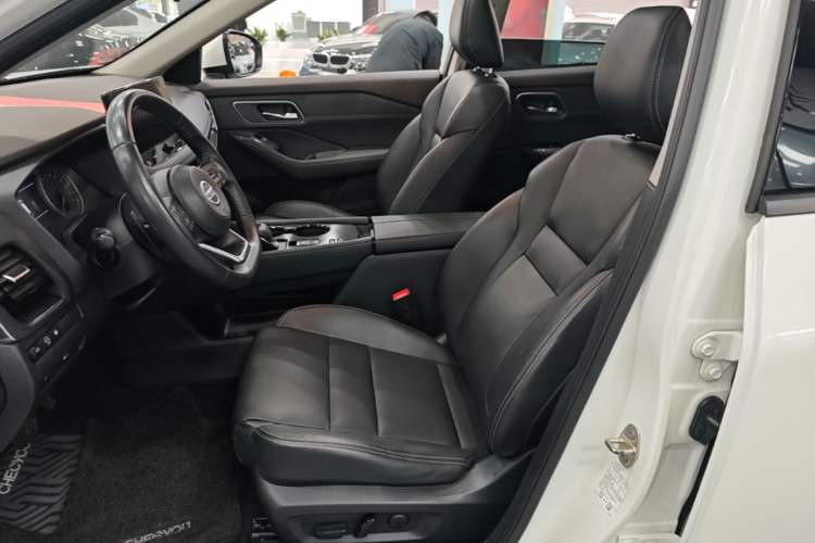 Used Nissan X-Trail 2021 VC-Turbo 300 CVT 2WD Luxury Edition
