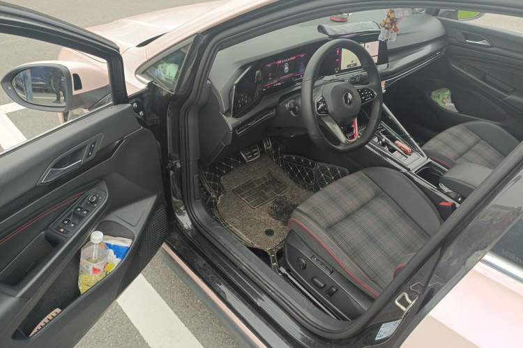 Used Volkswagen Golf GTI 2021 380TSI DSG GTI
