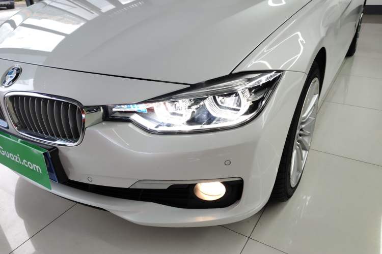 Used BMW 3 Series 2018 320Li Fashion Model
