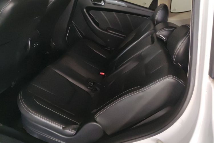 Used Dongfeng Fengon 580 2016 1.5T Manual Luxury Edition