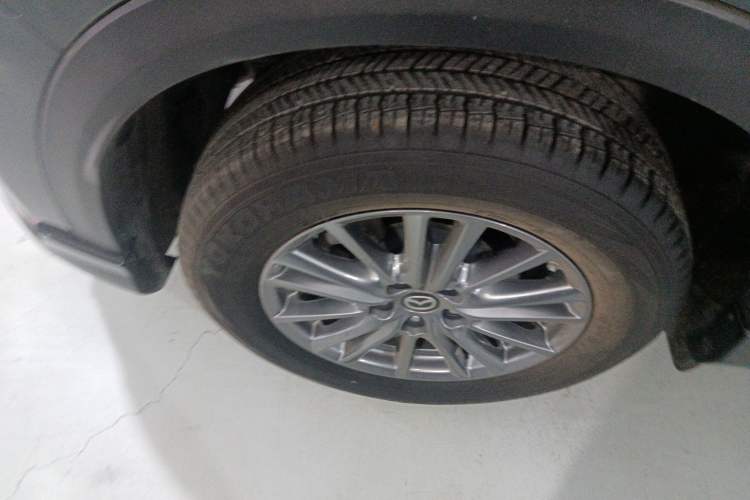 Used Mazda CX-5 2021 2.0L Automatic Two-Wheel Drive Smart Version
