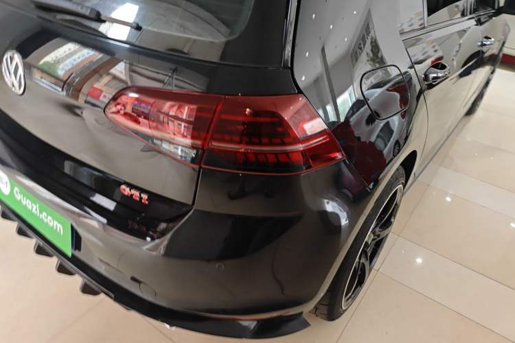 Used Volkswagen Golf GTI 2016 2.0 TSI GTI