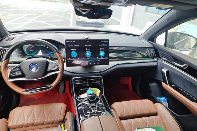 Used BYD Tang New Energy 2021 DM 2.0T Four-Wheel Drive High-Performance Flagship Model Headliner