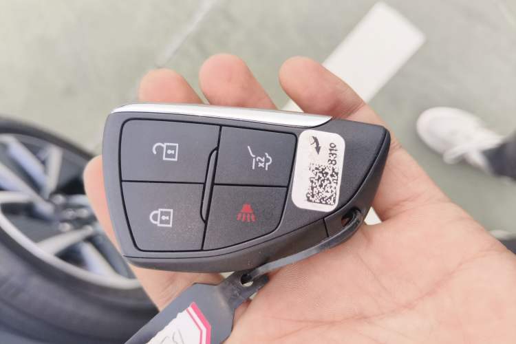 Used Chevrolet Equinox Plus 2024 155km ACTIV Ultimate Edition
