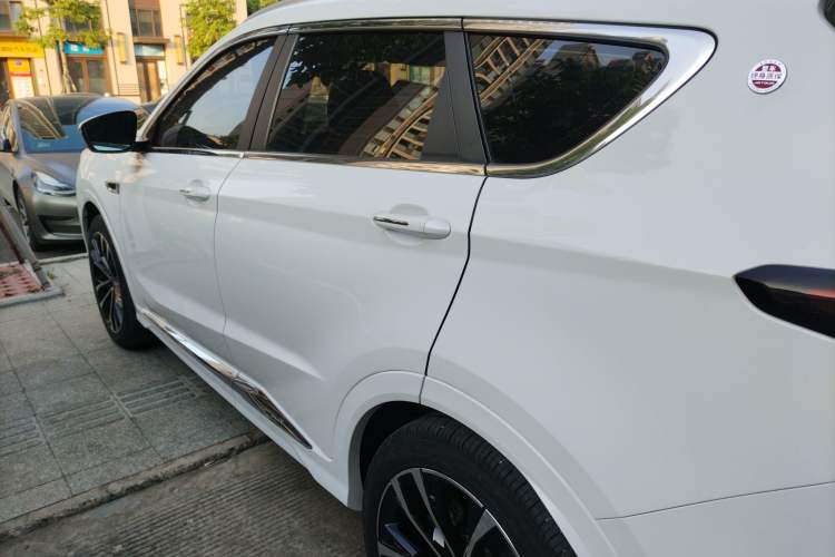 Used JETOUR X70 PLUS 2021 1.6T DCT Pro+ 7-Seater
