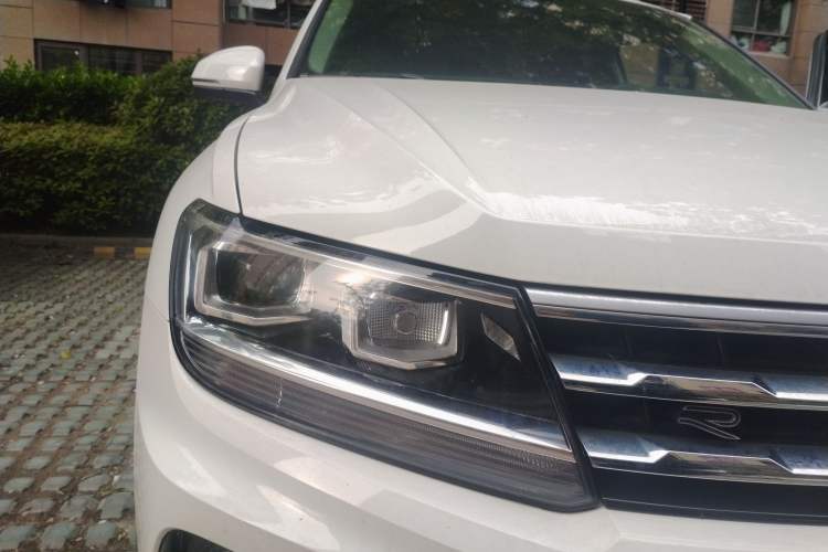 Used Volkswagen Tiguan L 2021 330TSI Automatic Two-Wheel Drive R-Line Enhanced Edition