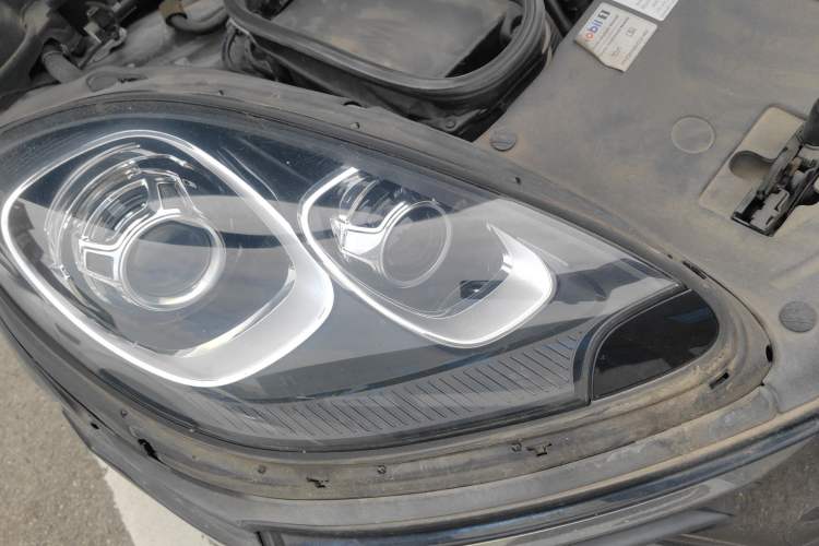 Used Porsche Macan 2017 Macan 2.0T Right Front Headlight