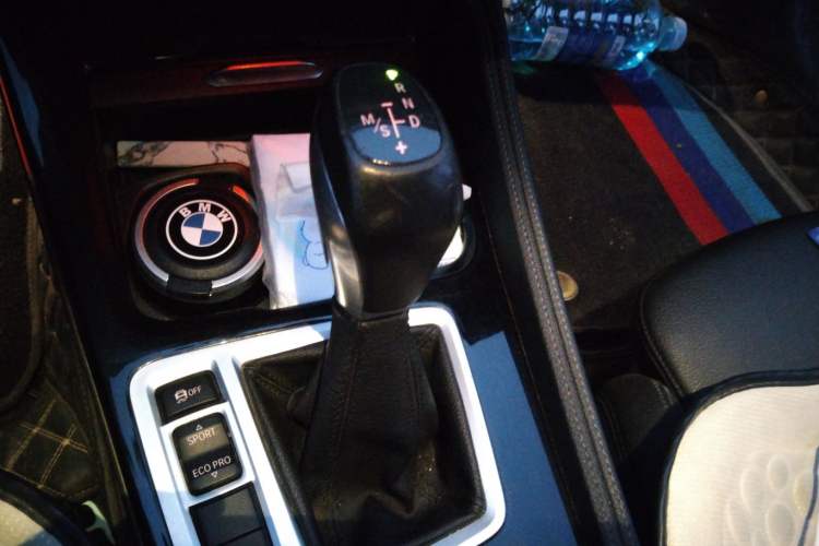 Used BMW 1 Series 2018 118i Sport Edition Gear Lever