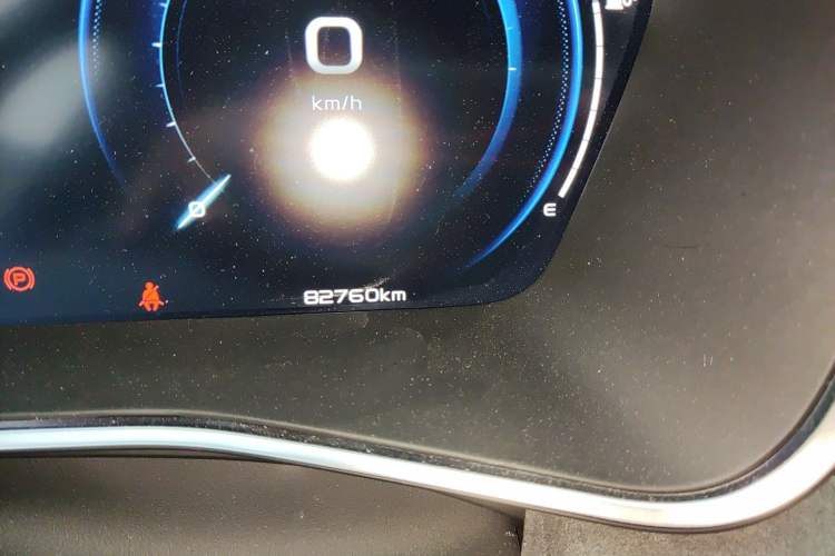 Used Geely Auto Preface 2023 2.0TD "Only This Verdant Green" Edition Odometer Close Up