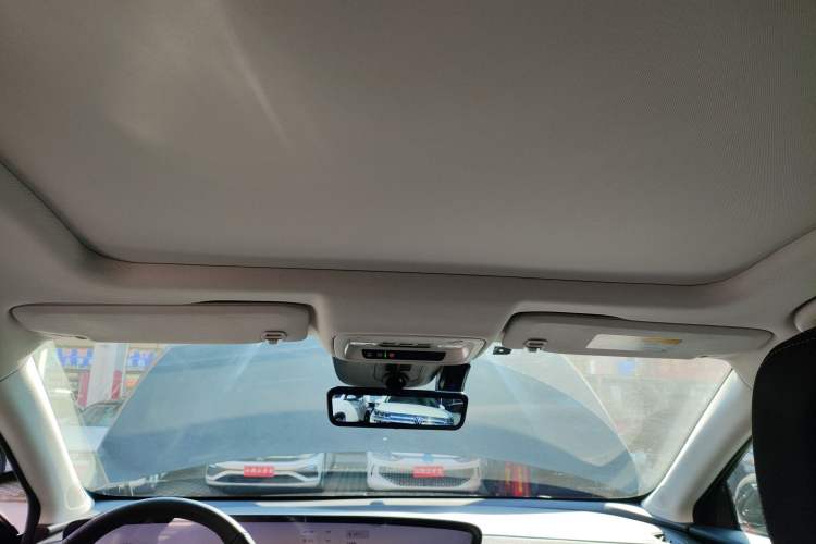 Used Buick LaCrosse 2025 28T Platinum Edition