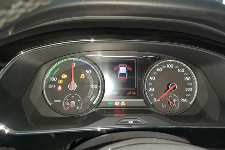 Used Volkswagen Passat New Energy 2020 430 PHEV Hybrid Luxury Edition China VI Standard