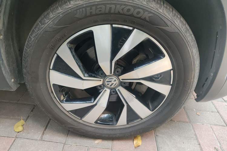 Used Volkswagen Tayron 2020 330TSI Two-Wheel Drive Luxury Smart Connectivity Version