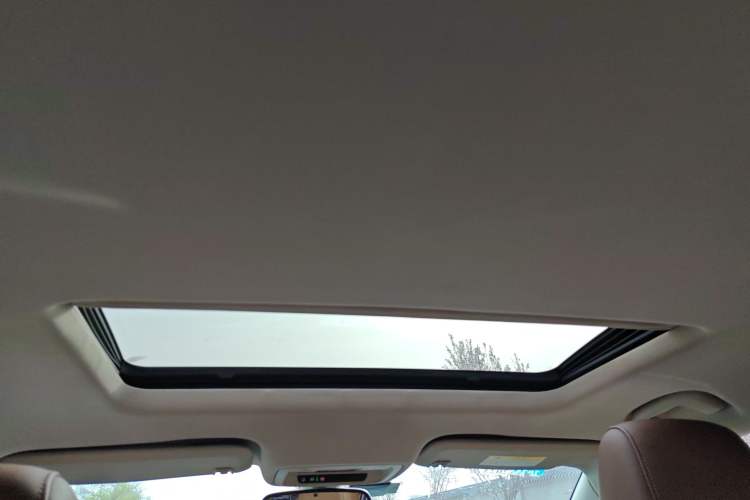 Used Buick Regal 2019 20T Luxury Model China VI Standard