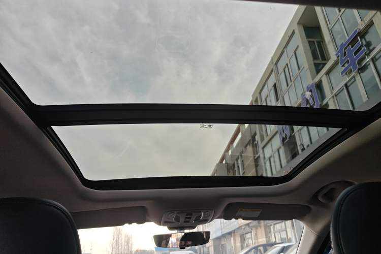 Used Roewe D7 2025 DMH 125km World Champion Excellence Edition